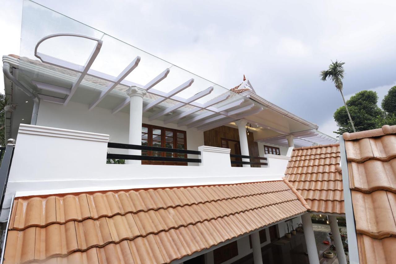 Ben Cottage Thekkady Exterior photo